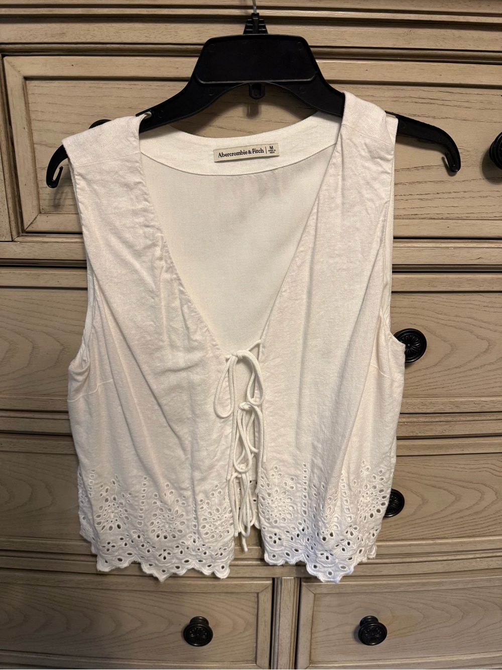 Abercrombie & Fitch White Eyelet Tie Front Camisole